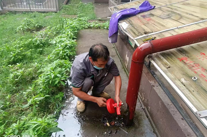 雨中堅守護(hù)家園，筑牢汛期安全墻(圖15)
